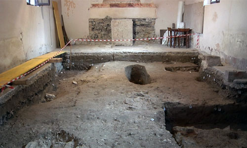 L’interno della chiesetta.